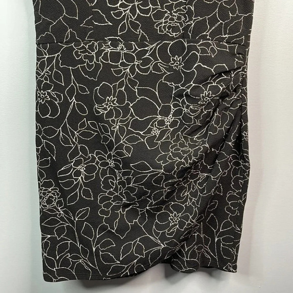 TRIXXI Metallic Mini Dress Black Floral Print Split V-neck Ruched Size XL - Picture 4 of 13